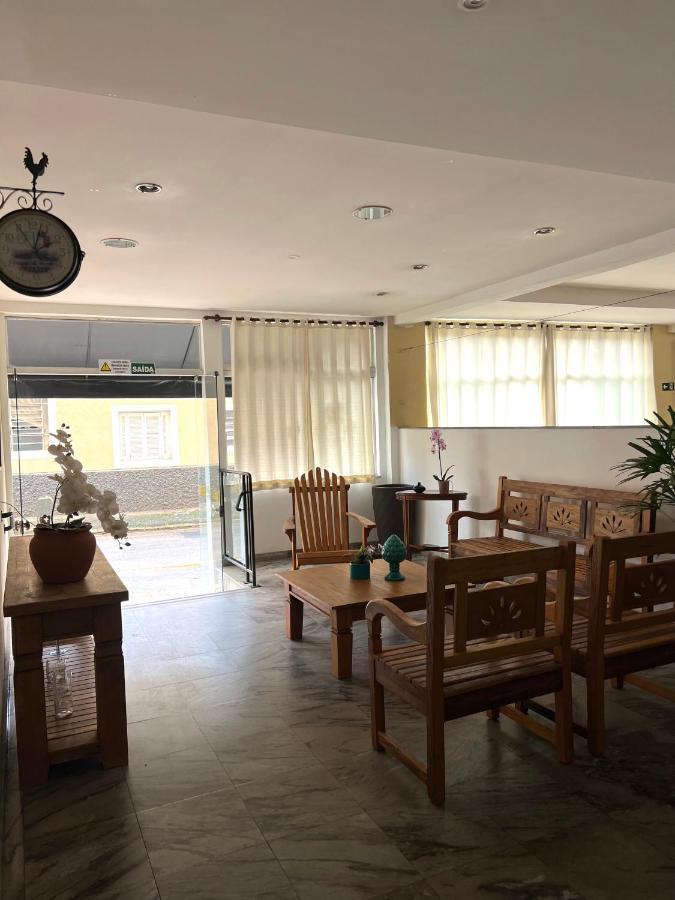 Hotel Thermas Da Mantiqueira - Pocos De Caldas - De Frente Para A Praca Central E Relogio Floral Esterno foto