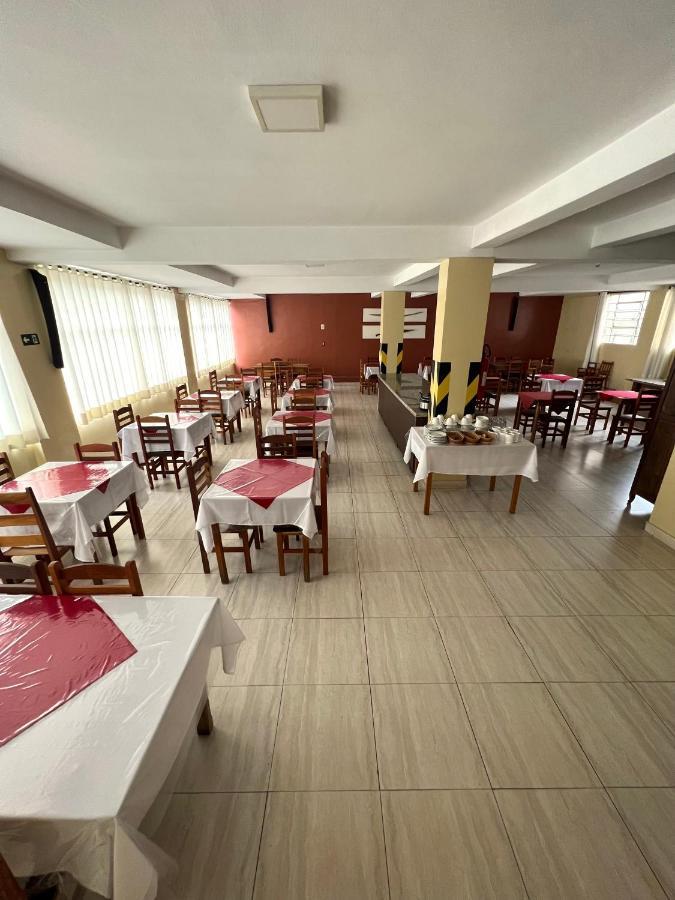 Hotel Thermas Da Mantiqueira - Pocos De Caldas - De Frente Para A Praca Central E Relogio Floral Esterno foto